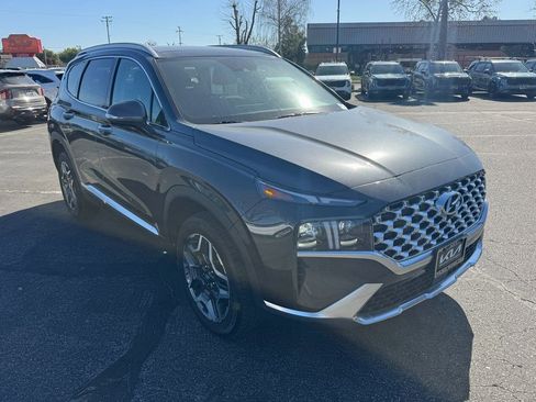 Used 2023 Hyundai Santa Fe Limited image 7