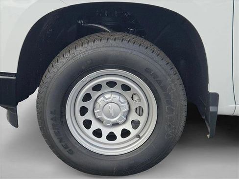 New 2026 Chevrolet Silverado 1500 W/T w/ Trailering Package image 10