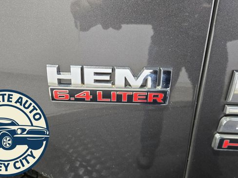 Used 2018 RAM 2500 Tradesman w/ Snow Chief Group image 21