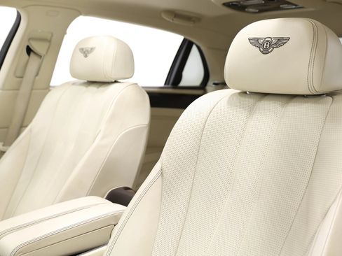 Used 2014 Bentley Flying Spur W12 AWD/4WD image 17