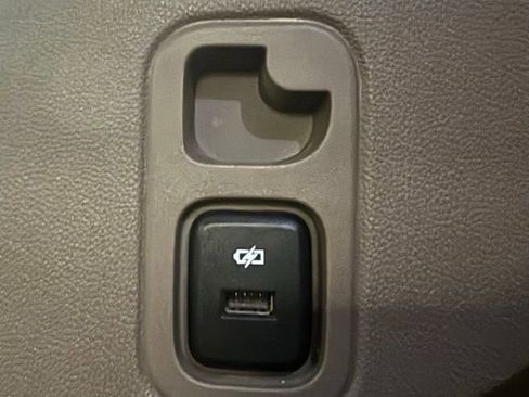 Used 2020 Chevrolet Traverse Premier image 12