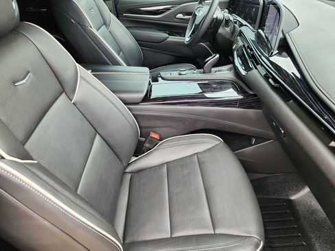 Used 2023 Cadillac Escalade ESV Sport w/ Touring Package RWD image 14