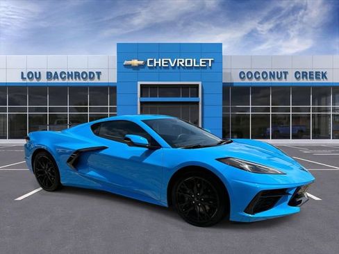 Used 2025 Chevrolet Corvette Stingray Preferred Cpe w/ 2LT RWD image 2
