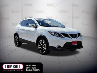 Used 2017 Nissan Rogue Sport SL w/ SL Premium Package