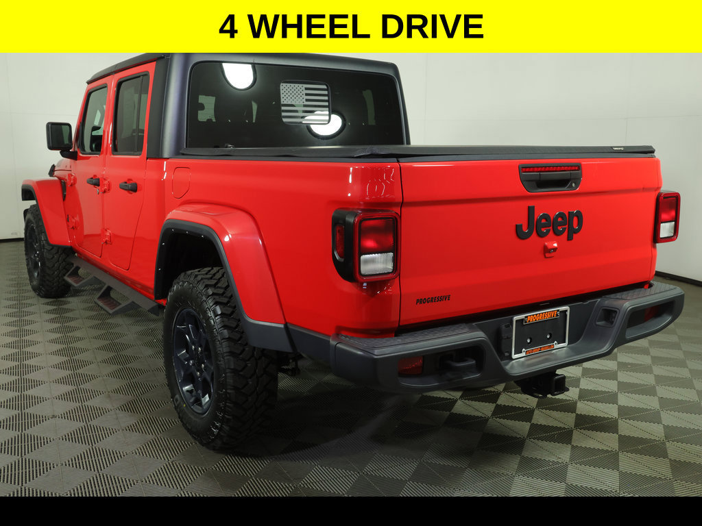 Used 2023 Jeep Gladiator Sport AWD/4WD image 4