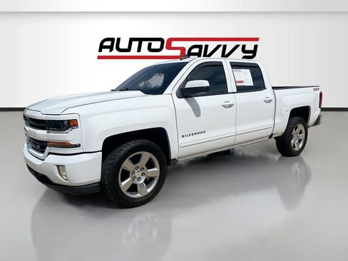Used 2017 Chevrolet Silverado 1500 LT w/ All Star Edition AWD/4WD image 3