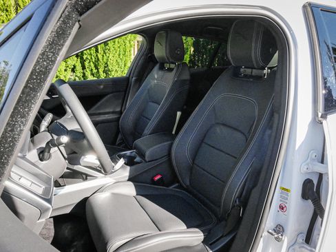 Used 2024 Jaguar I-PACE R-Dynamic HSE image 16