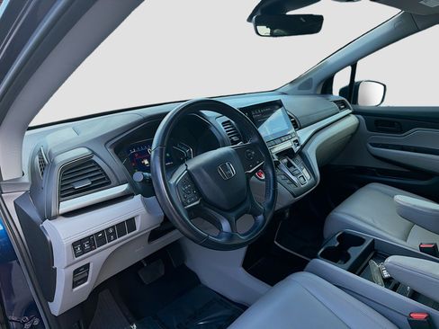 Certified 2023 Honda Odyssey EX-L image 9