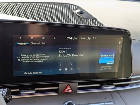 Certified 2025 Hyundai Elantra SEL FWD image 11
