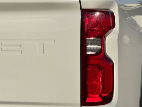 Used 2022 Chevrolet Silverado 3500 LTZ w/ LTZ Plus Package image 30