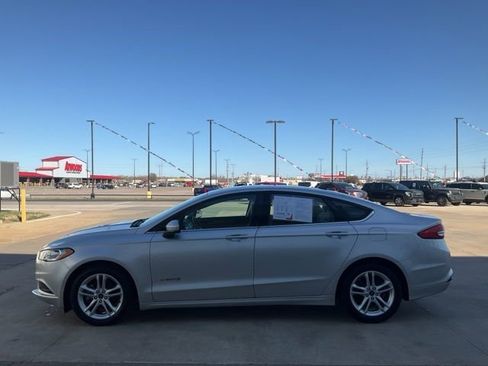 Used 2018 Ford Fusion S FWD image 31