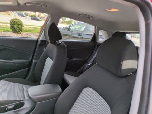 Used 2020 Hyundai Kona SE FWD image 18