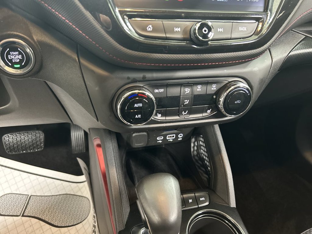 Certified 2023 Chevrolet TrailBlazer RS w/ Sun and Liftgate Package AWD/4WD image 16