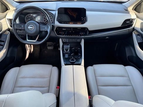 Used 2023 Nissan Rogue SL w/ SL Premium Package image 12