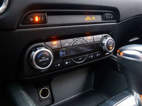 Used 2018 MAZDA CX-5 Touring w/ Preferred Equipment Package image 20