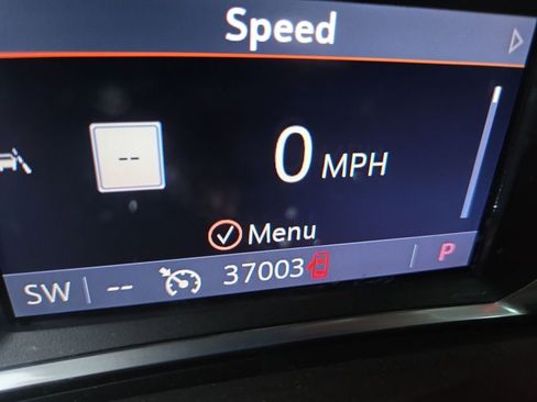 Used 2020 GMC Terrain SLE w/ Driver Convenience Package image 14