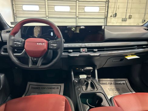 New 2026 Kia K4 GT-Line image 4