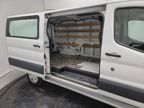 Used 2018 Ford Transit 250 130 Low Roof w/ Exterior Upgrade Package image 27