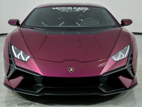 Used 2023 Lamborghini Huracan Tecnica image 5