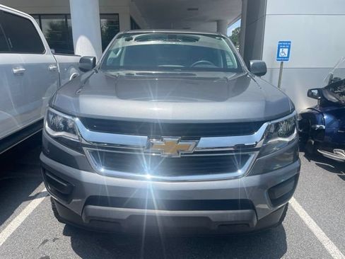 Used 2018 Chevrolet Colorado W/T w/ WT Convenience Package AWD/4WD image 3