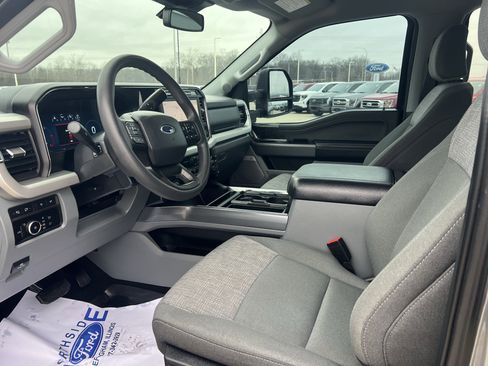 Used 2024 Ford F350 XLT w/ Black Appearance Package image 17