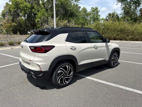 New 2026 Chevrolet TrailBlazer RS w/ Convenience Package FWD image 3