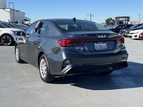 Certified 2023 Kia Forte LX image 4