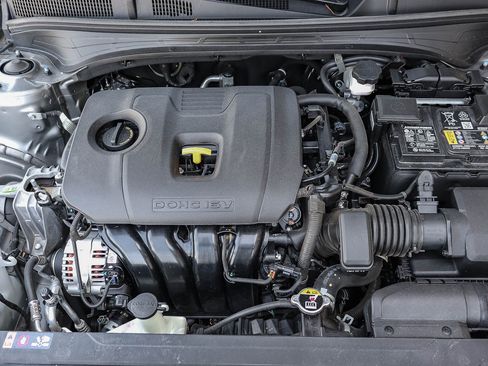 Used 2023 Kia Forte GT-Line w/ GT-Line Premium Package FWD image 32