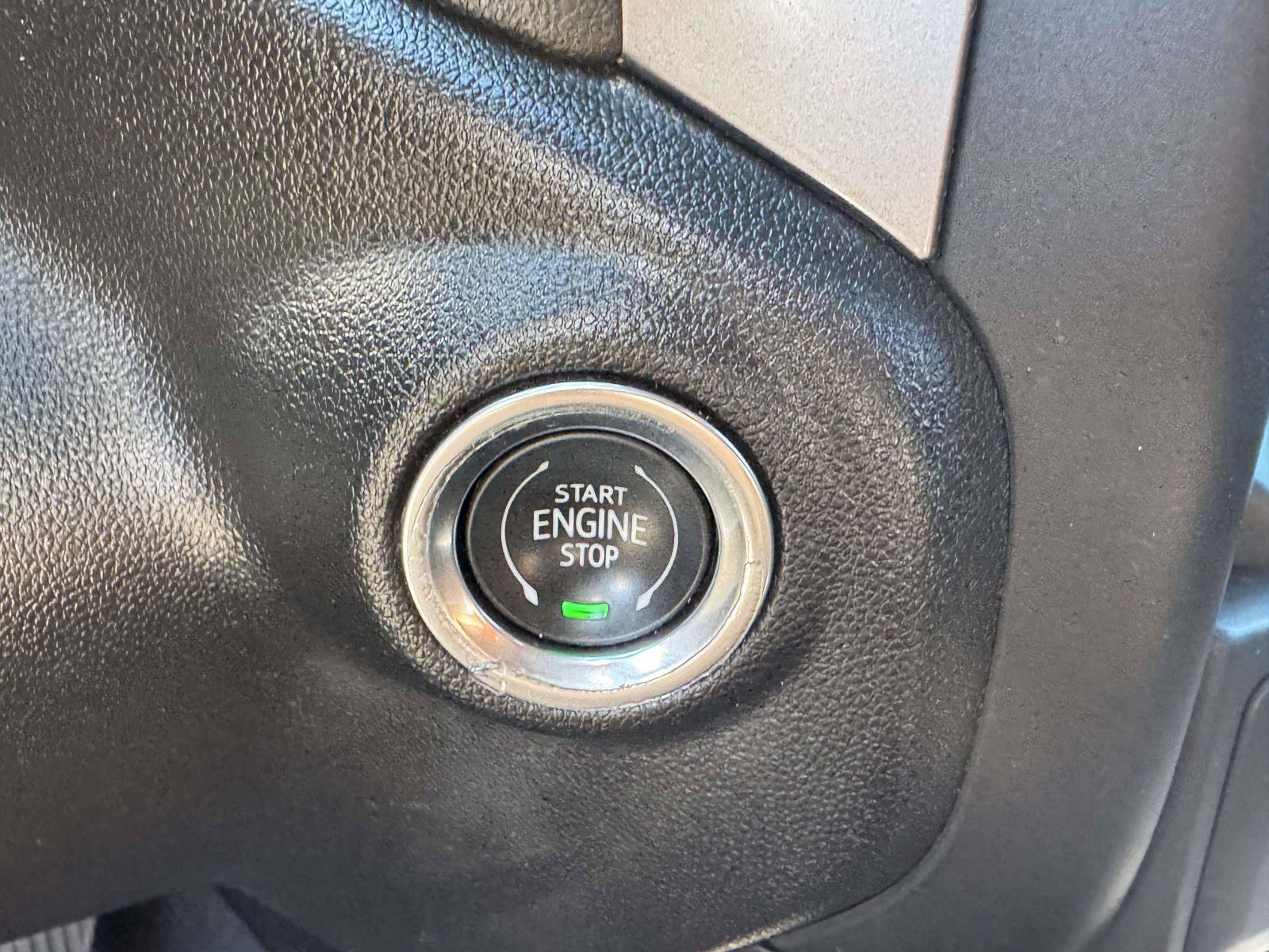 Used 2024 Chevrolet Silverado 1500 Custom AWD/4WD image 28