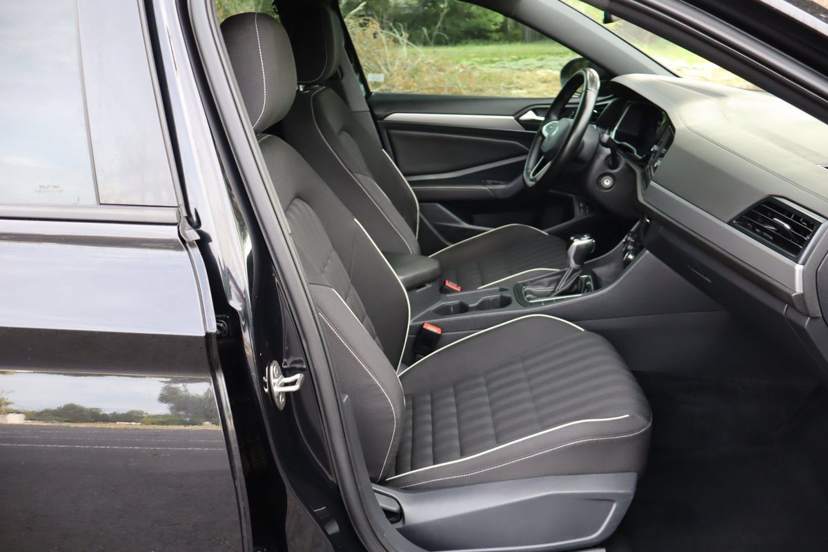 Used 2022 Volkswagen Jetta Sport FWD image 22