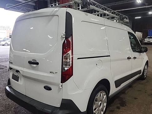 Used 2017 Ford Transit Connect XLT FWD image 2