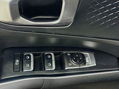 Certified 2023 Kia Sorento LX FWD image 19