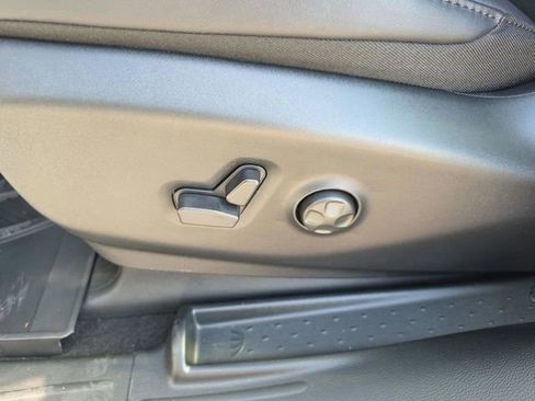 New 2026 Chrysler Pacifica Select image 27