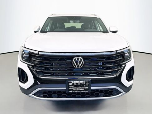 New 2026 Volkswagen Atlas Cross Sport SE AWD/4WD image 2