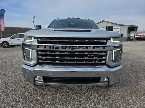 Used 2021 Chevrolet Silverado 2500 LTZ w/ LTZ Premium Package image 2