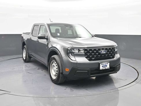 Used 2025 Ford Maverick XL w/ Equipment Group 102A image 1