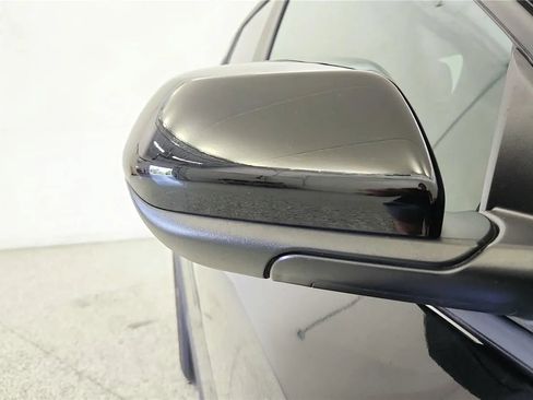 Used 2026 Chevrolet Equinox LT w/ Convenience Package II FWD image 18