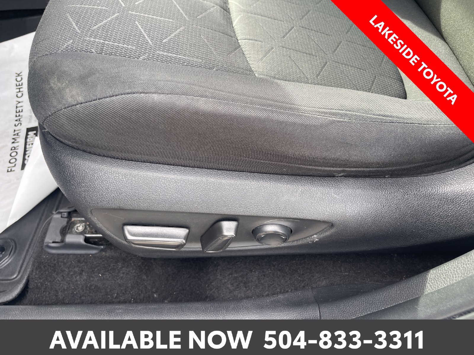 Used 2021 Toyota RAV4 XLE AWD/4WD image 26