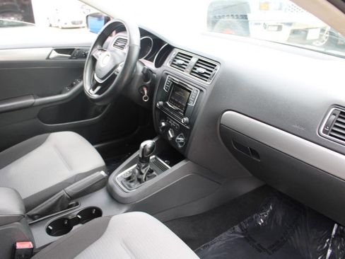 Used 2017 Volkswagen Jetta S FWD image 11