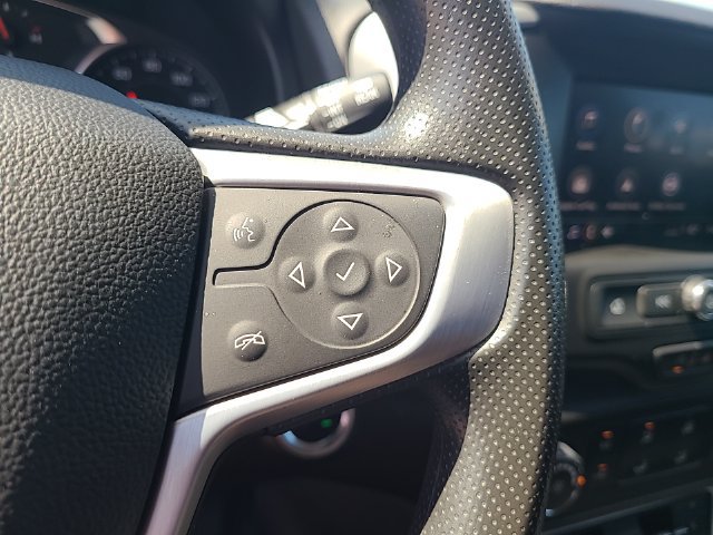 Used 2024 GMC Terrain SLE AWD/4WD image 18
