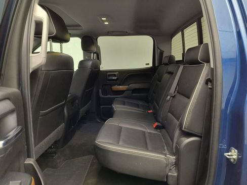 Used 2018 Chevrolet Silverado 2500 High Country AWD/4WD image 11