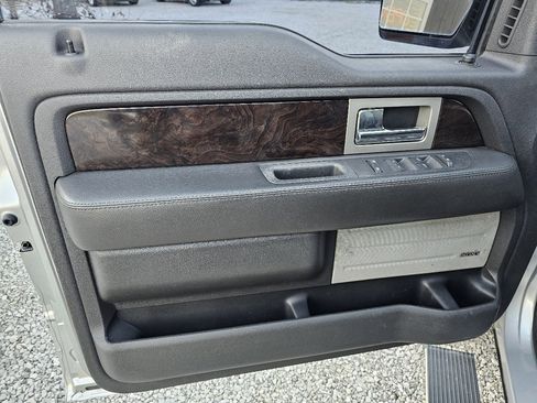 Used 2014 Ford F150 Platinum image 17