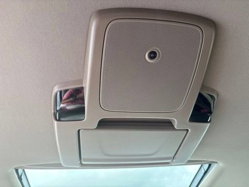 Certified 2024 Honda Odyssey Touring image 24