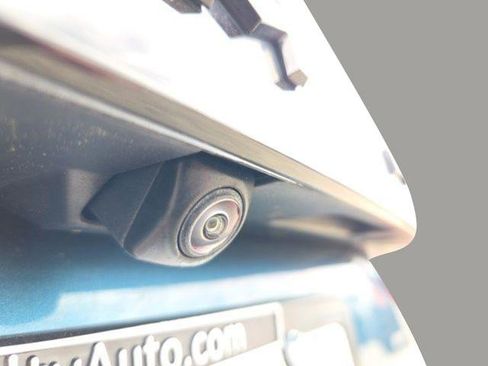 Used 2025 Toyota Camry XSE FWD image 18