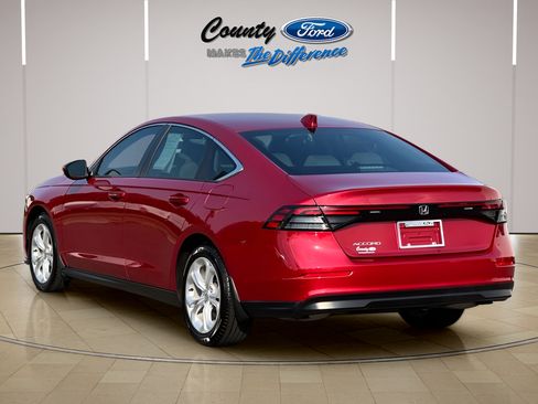 Used 2023 Honda Accord LX image 23