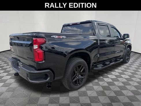 Used 2022 Chevrolet Silverado 1500 Custom w/ Rally Edition AWD/4WD image 8