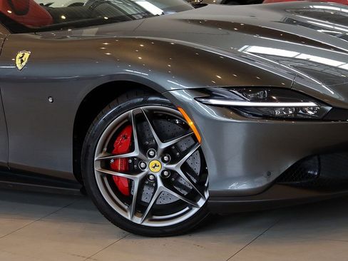 Certified 2024 Ferrari Roma Spider image 9