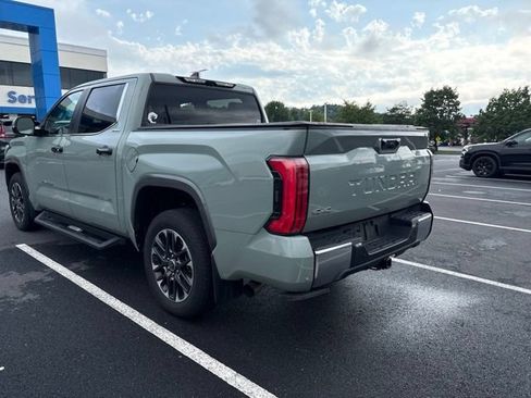 Used 2024 Toyota Tundra Limited AWD/4WD image 6