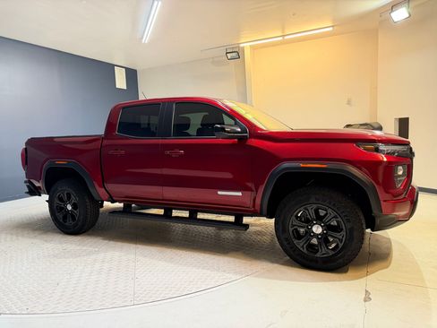Used 2024 GMC Canyon Elevation w/ Convenience Package RWD image 7