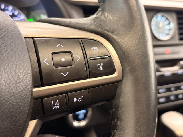 Used 2018 Lexus RX 450h AWD image 20